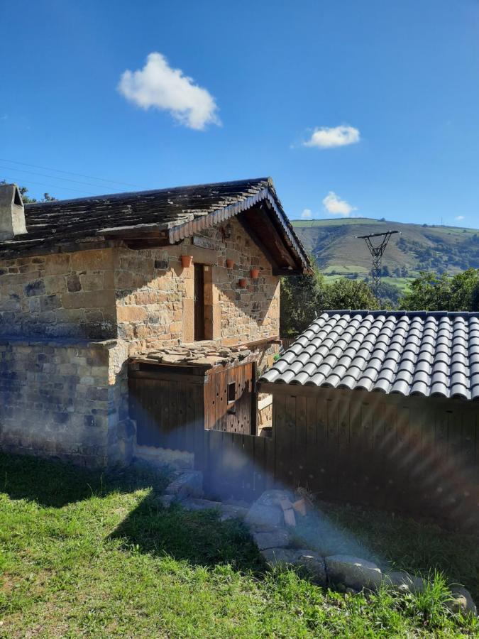 Cabana Pasiega La Quemada San Pedro Del Romeral Exteriér fotografie